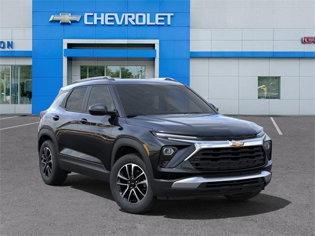 new 2025 Chevrolet TrailBlazer car, priced at $30,825