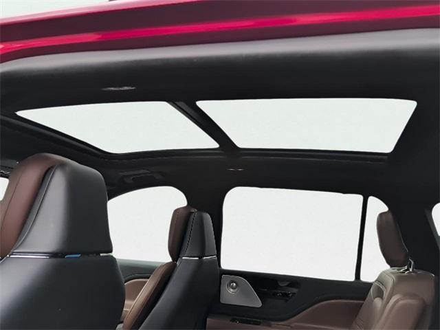 used 2020 Lincoln Aviator car, priced at $29,012