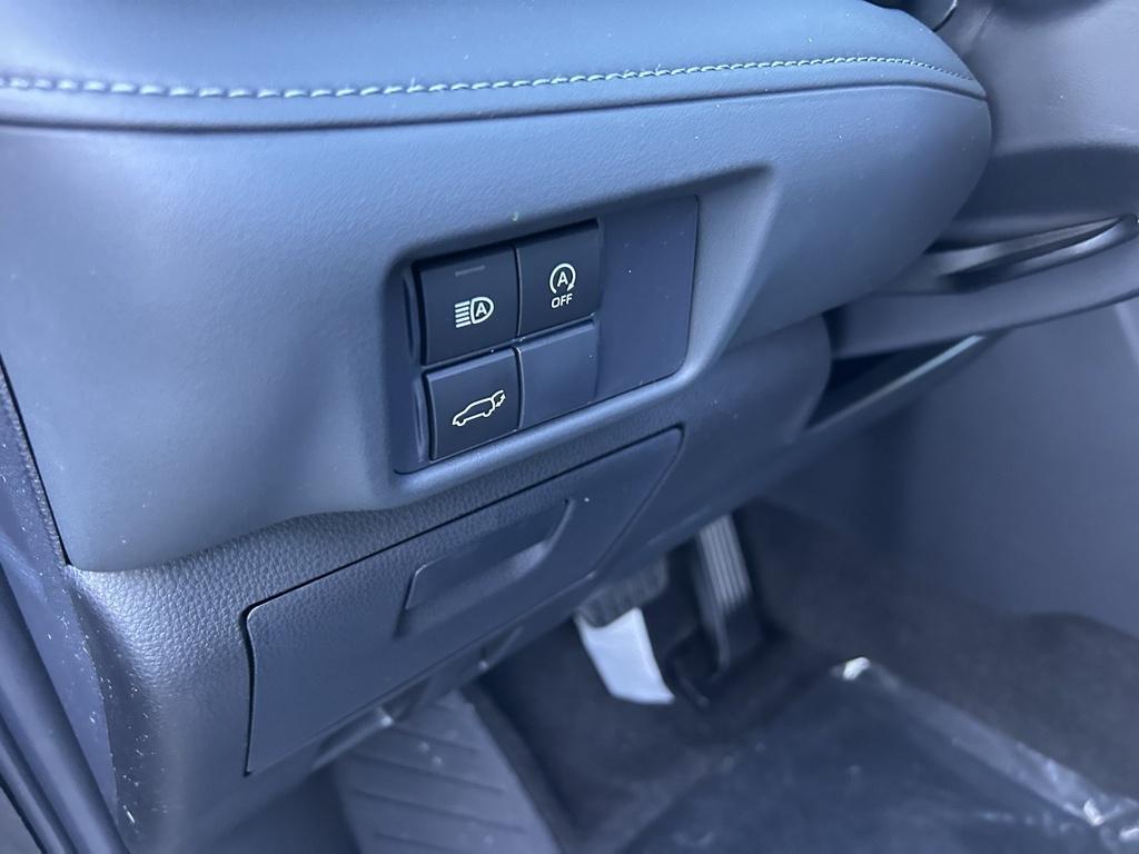 new 2026 Toyota Highlander car, priced at $47,962