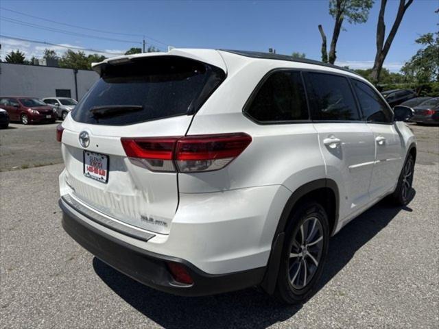 used 2018 Toyota Highlander car, priced at $19,711