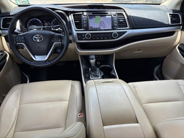 used 2018 Toyota Highlander car, priced at $19,711