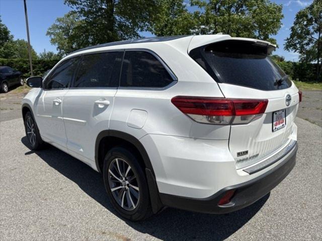 used 2018 Toyota Highlander car, priced at $19,711