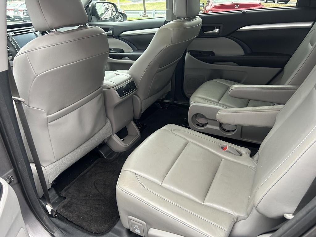 used 2016 Toyota Highlander car, priced at $16,500