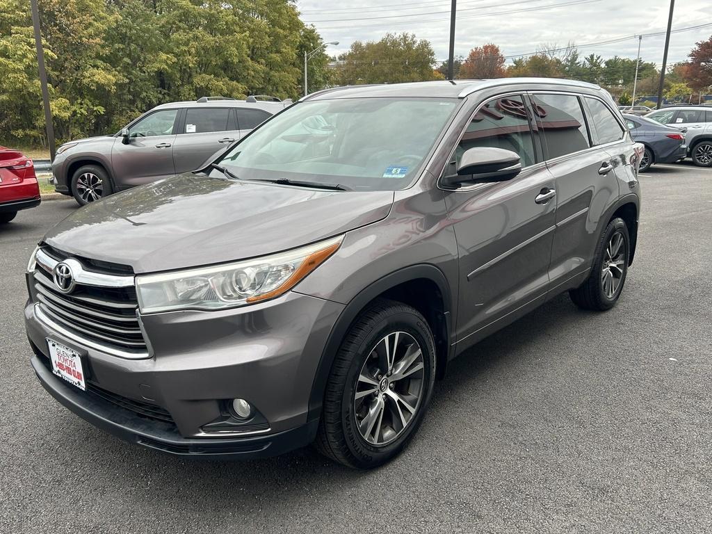 used 2016 Toyota Highlander car, priced at $16,500