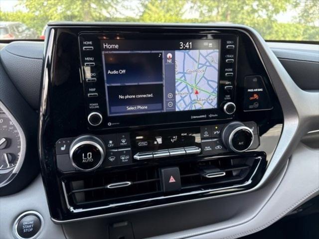 used 2021 Toyota Highlander car, priced at $37,527