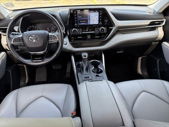 used 2021 Toyota Highlander car, priced at $37,527