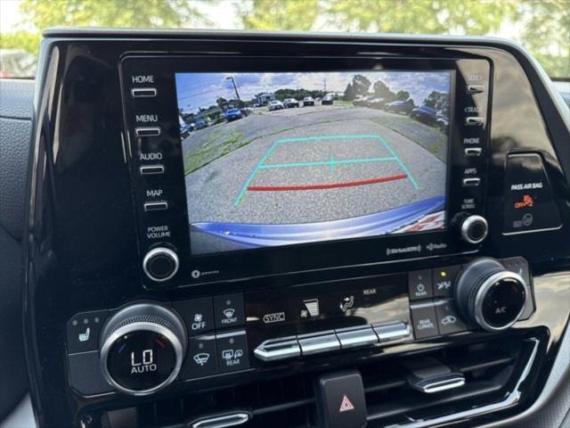 used 2021 Toyota Highlander car, priced at $37,527