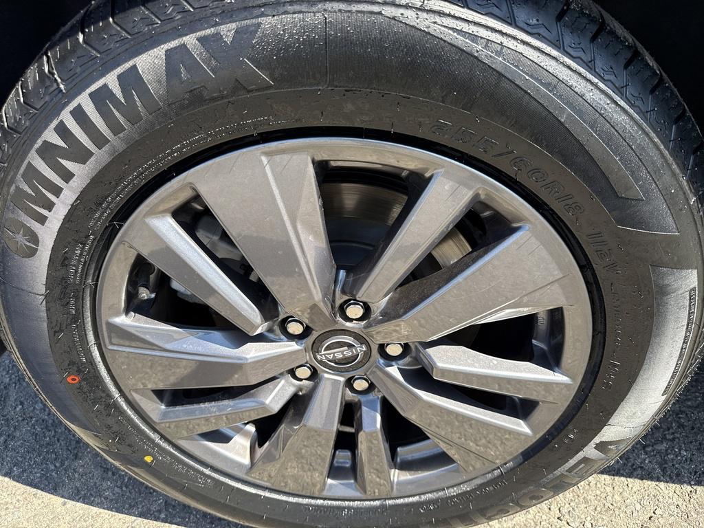 used 2022 Nissan Pathfinder car, priced at $27,500