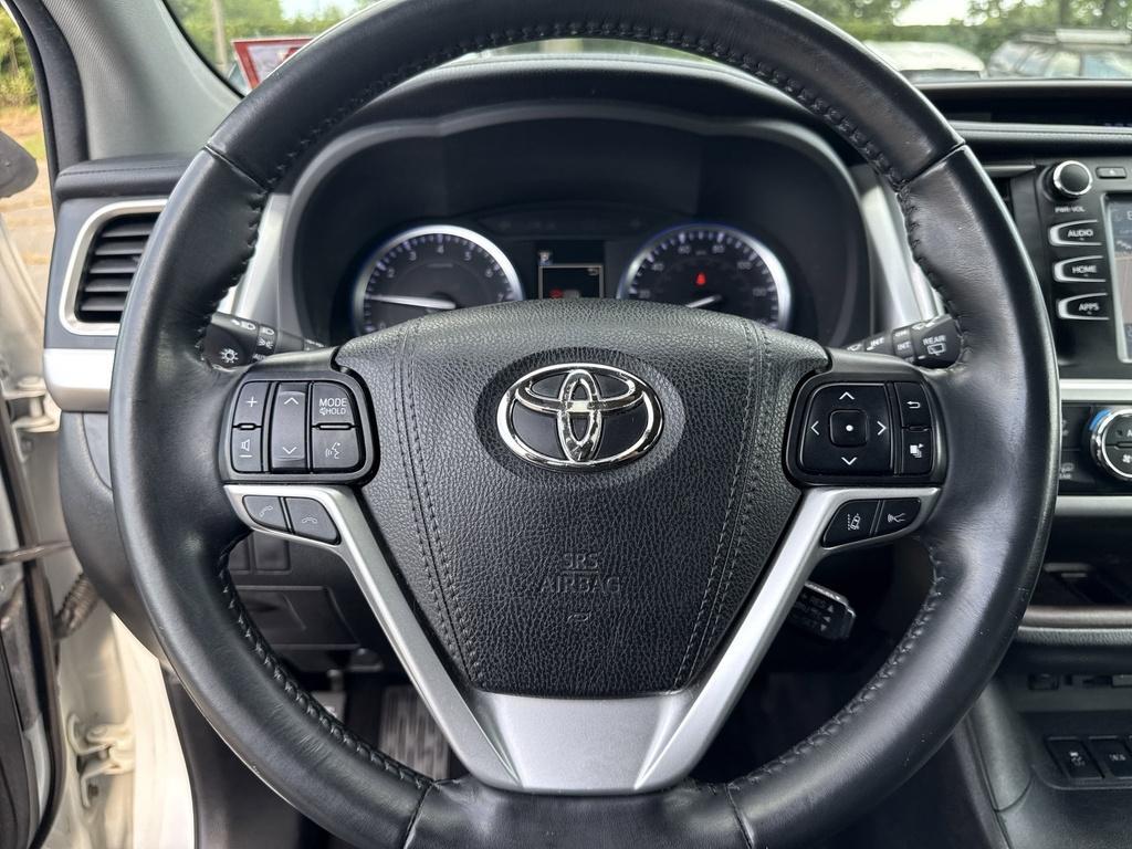 used 2019 Toyota Highlander car, priced at $20,800