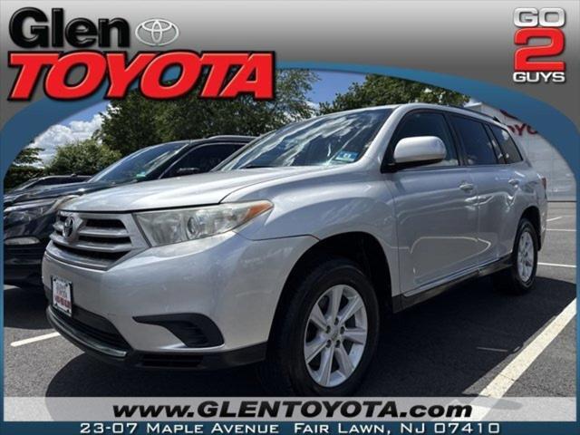 used 2012 Toyota Highlander car, priced at $12,651