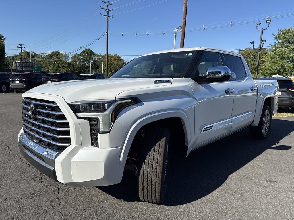 new 2025 Toyota Tundra Hybrid car, priced at $77,158