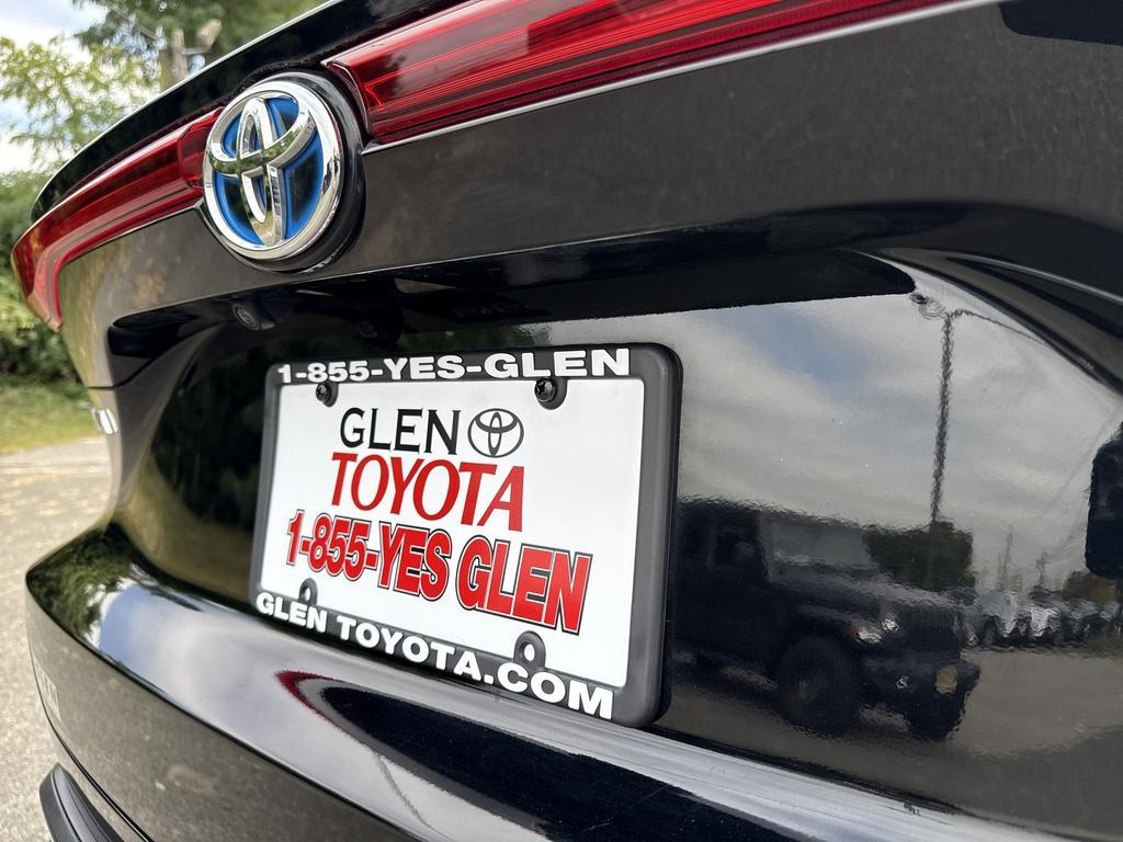 used 2023 Toyota Venza car, priced at $27,400