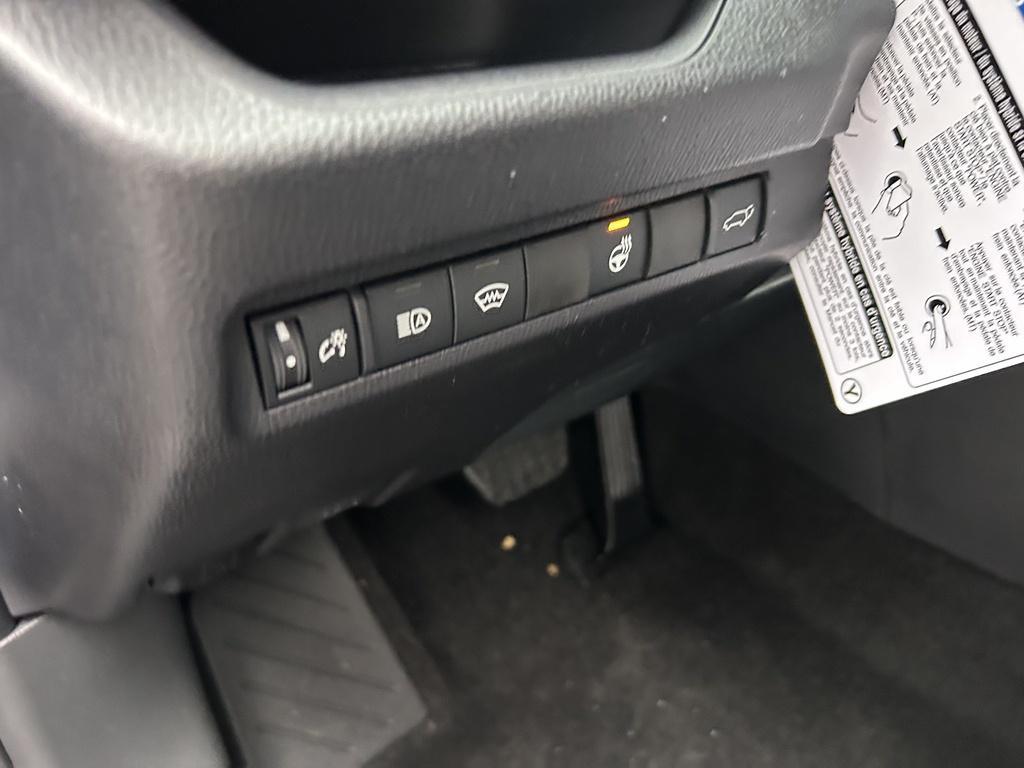 new 2025 Toyota RAV4 car, priced at $39,152