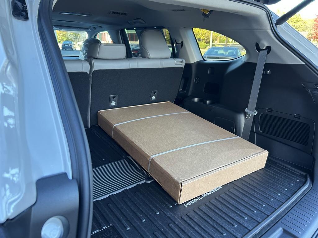 new 2025 Toyota Highlander car, priced at $46,853