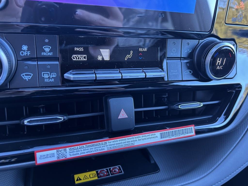 new 2025 Toyota Highlander car, priced at $46,853