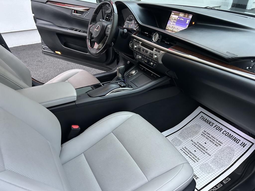 used 2016 Lexus ES 350 car, priced at $16,000