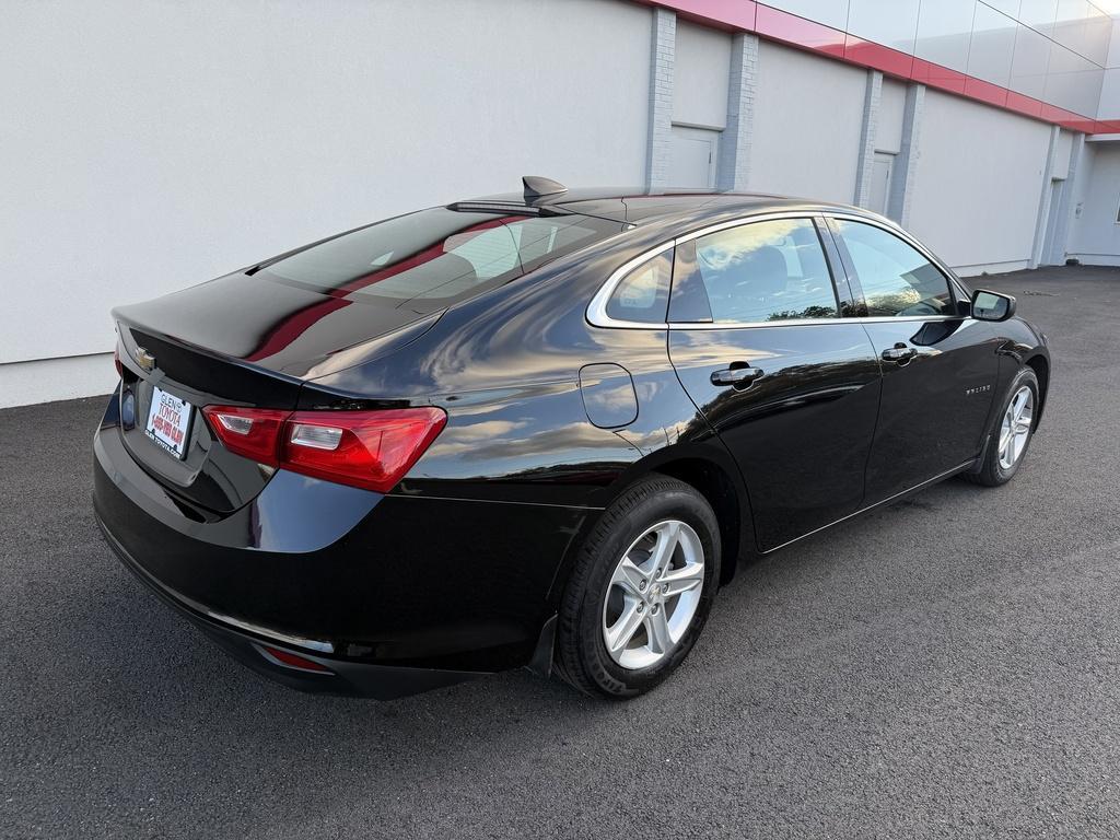 used 2022 Chevrolet Malibu car, priced at $13,800