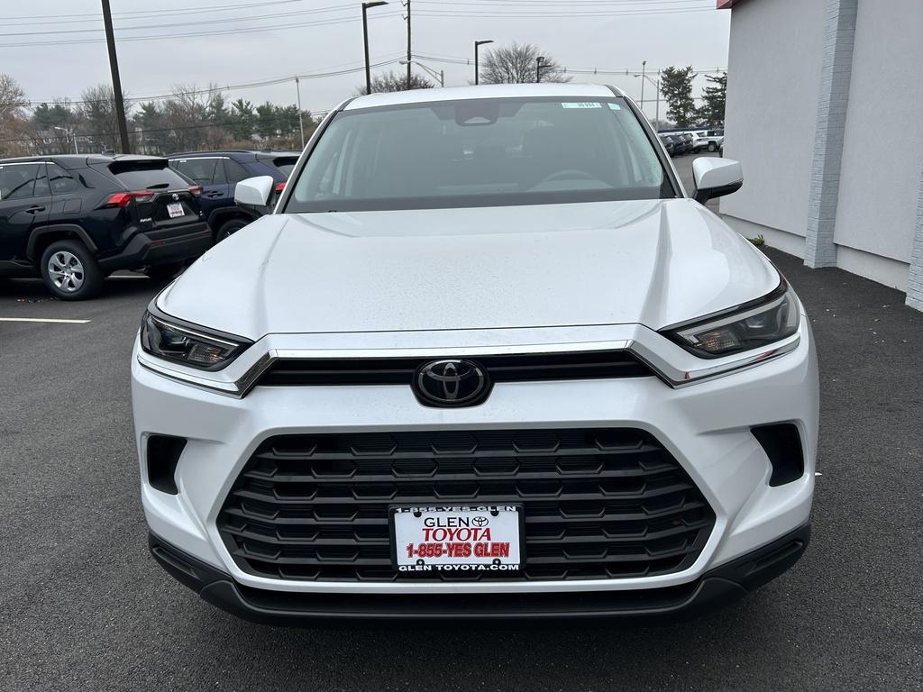 new 2026 Toyota Highlander car, priced at $45,693