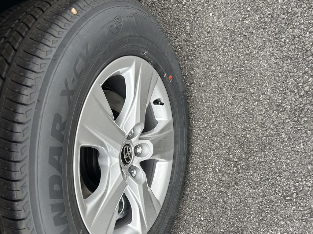 new 2026 Toyota Highlander car, priced at $45,693