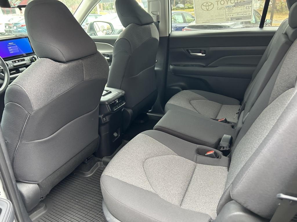 new 2026 Toyota Highlander car, priced at $45,693