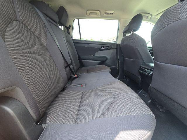 used 2022 Toyota Highlander car, priced at $29,950