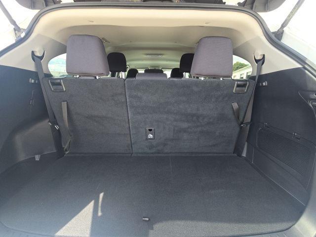 used 2022 Toyota Highlander car, priced at $29,950