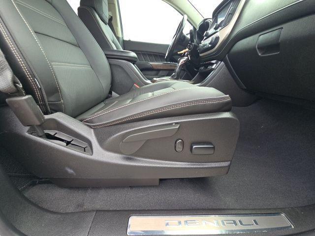 used 2022 GMC Canyon car, priced at $39,995