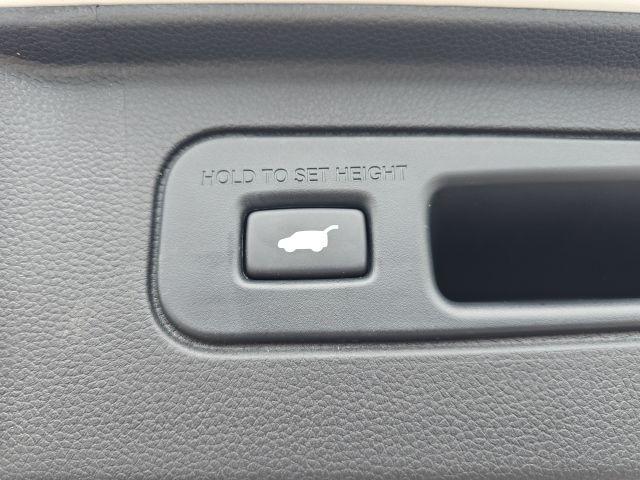 used 2024 Honda Pilot car, priced at $41,800