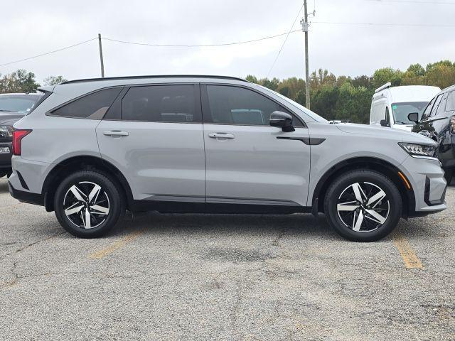 used 2023 Kia Sorento car, priced at $31,000