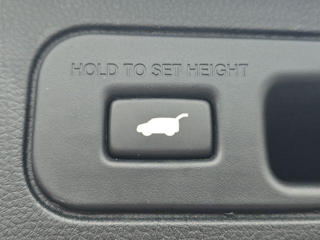 used 2023 Honda Pilot car, priced at $44,300