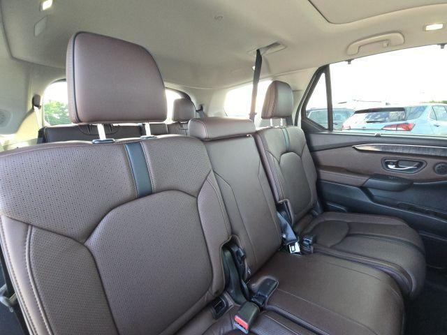 used 2023 Honda Pilot car, priced at $46,850