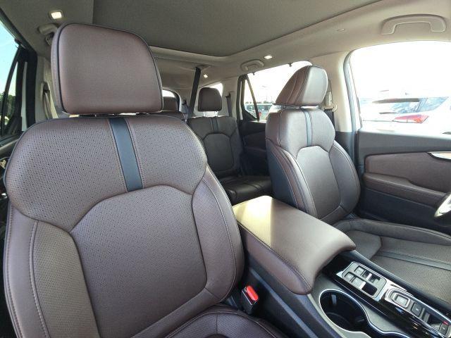 used 2023 Honda Pilot car, priced at $46,850