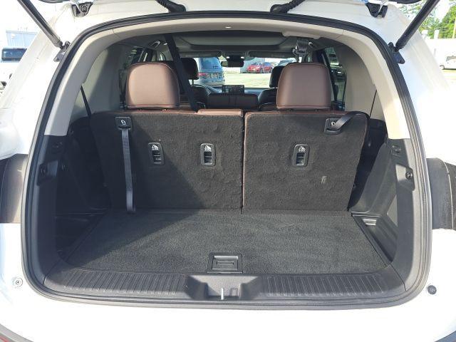 used 2023 Honda Pilot car, priced at $46,850