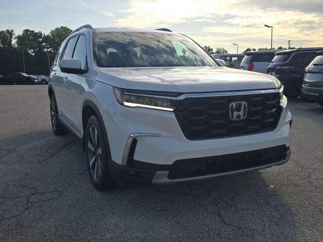 used 2023 Honda Pilot car, priced at $46,850