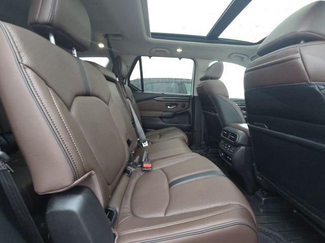 used 2023 Honda Pilot car, priced at $44,300