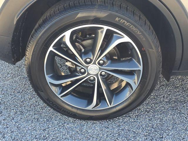 used 2023 Buick Encore GX car, priced at $21,250