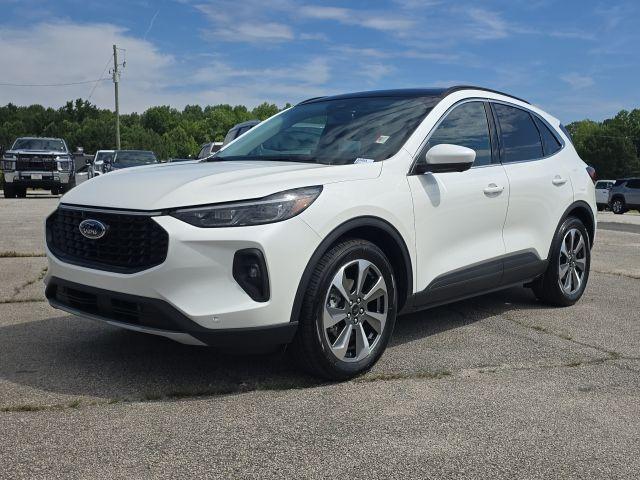 used 2025 Ford Escape car, priced at $35,800