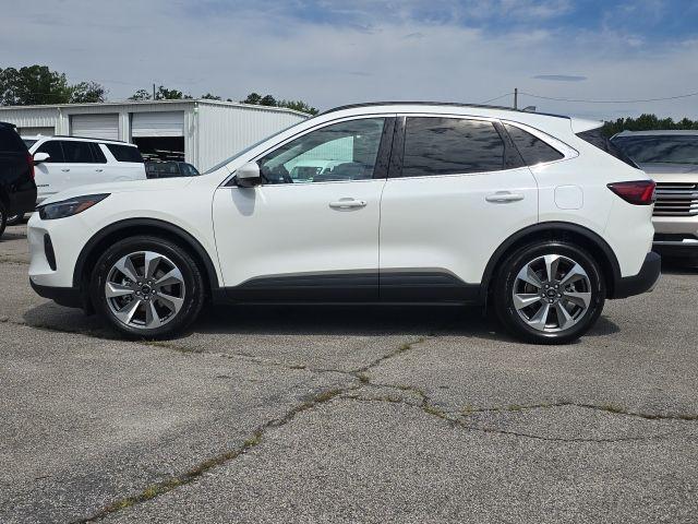 used 2025 Ford Escape car, priced at $35,800
