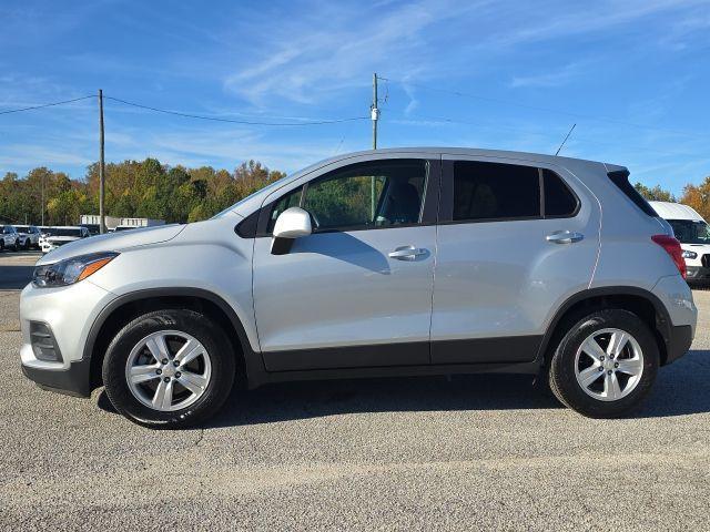 used 2022 Chevrolet Trax car, priced at $19,990