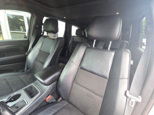 used 2021 Jeep Grand Cherokee car, priced at $27,995