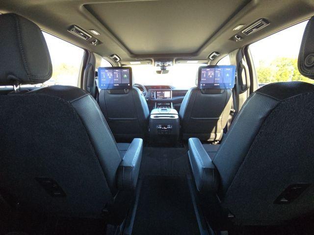 used 2021 GMC Yukon XL car, priced at $56,311