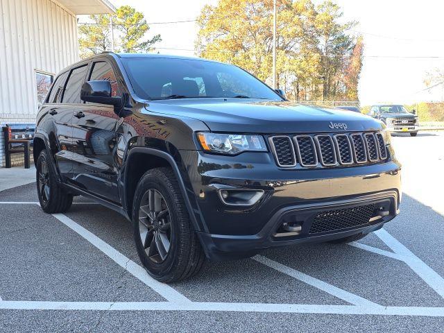 used 2016 Jeep Grand Cherokee car, priced at $14,953