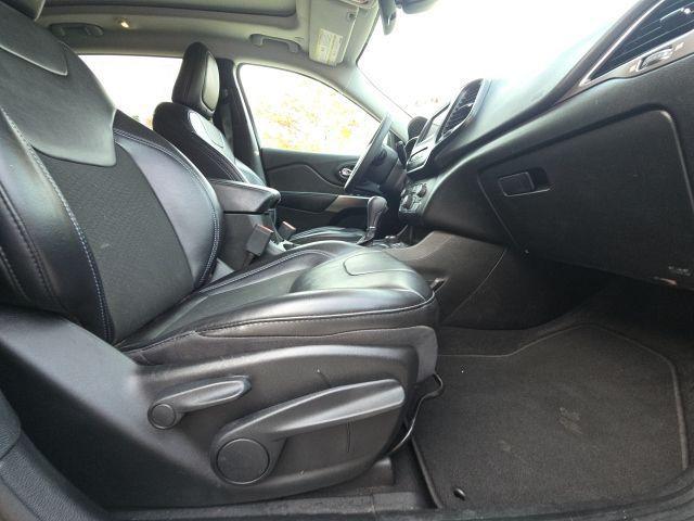 used 2021 Jeep Cherokee car, priced at $20,953