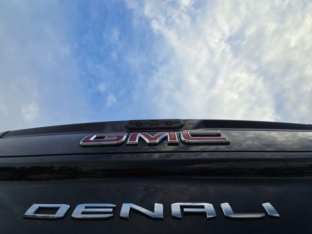 used 2022 GMC Sierra 2500 car, priced at $66,800