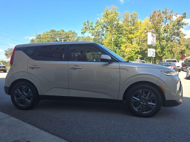 used 2020 Kia Soul car, priced at $17,953