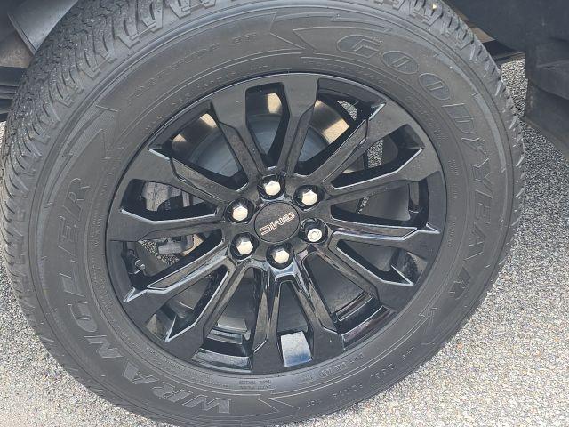 used 2022 GMC Canyon car, priced at $37,150