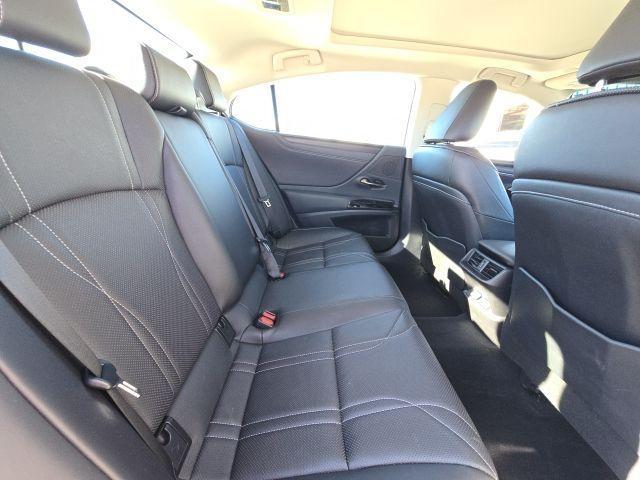 used 2023 Lexus ES 350 car, priced at $41,850