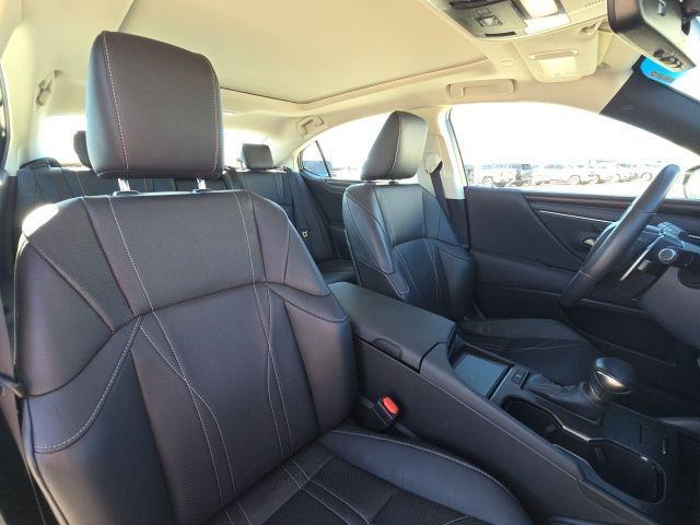 used 2023 Lexus ES 350 car, priced at $41,850