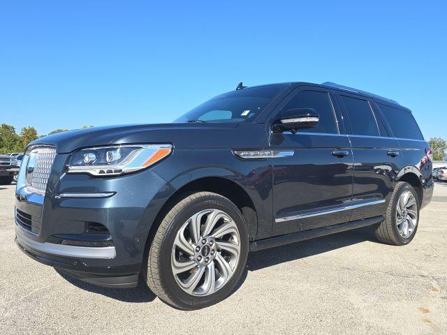 used 2022 Lincoln Navigator car, priced at $66,800