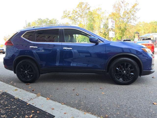 used 2019 Nissan Rogue car, priced at $17,953